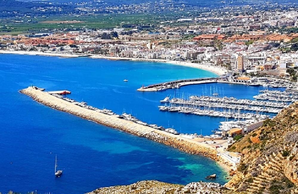 Apartamento Amar - 150M From The Arenal Beach - Private Parking - Completely Renovated Jávea Kültér fotó